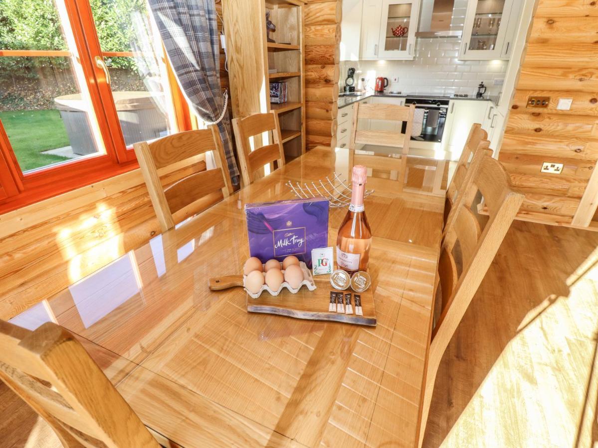 Holly Lodge Oakham Esterno foto